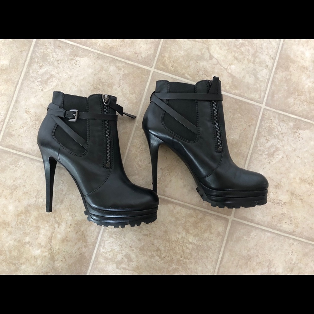 Boots - Picture 2 of 3